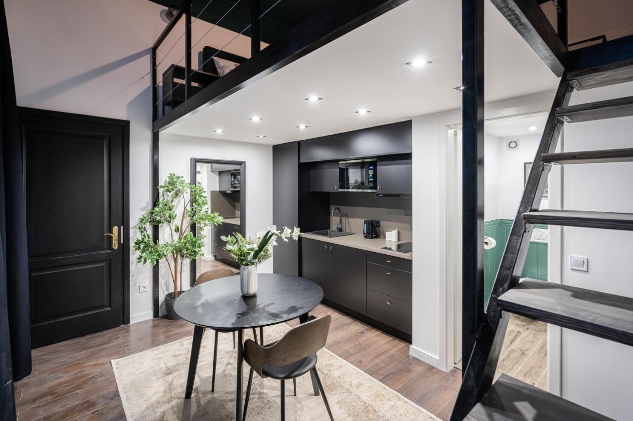 E41 - Trendy Boutique Apartments - Prime Spot By Bqa Budapest Eksteriør bilde